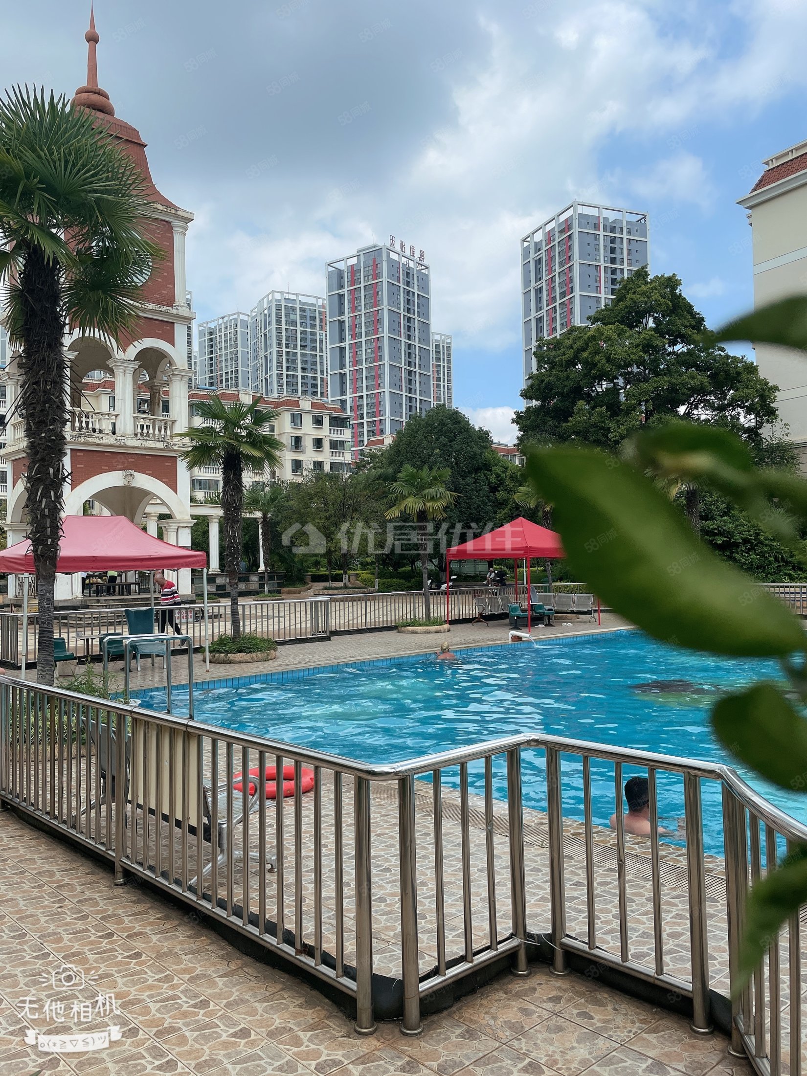 江东花城跃层明通360万带车位