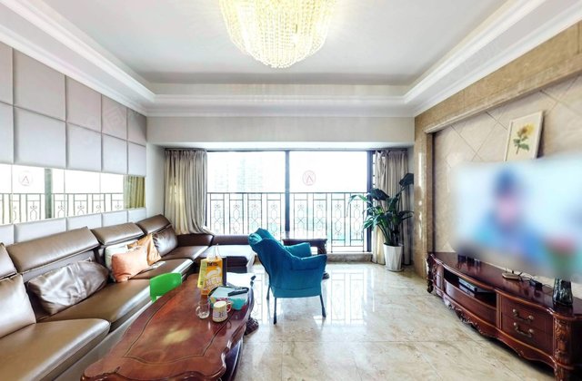 龙岸花园6室2厅156㎡860万二手房图片