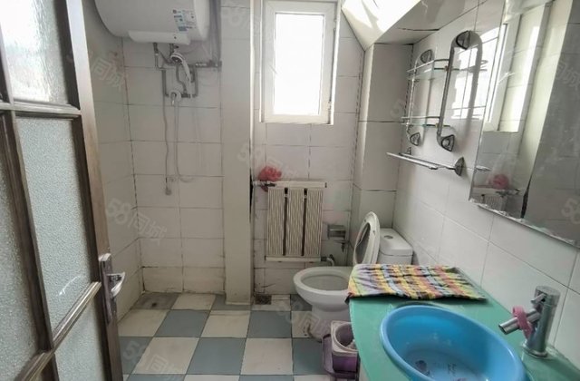 小西门自治区团委家属3室1厅85㎡76万二手房图片