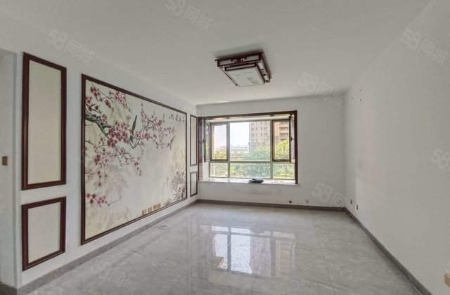 春泽锦苑3室2厅1卫118㎡南北低层(共26层)2017年建造台湾城市广场肥城