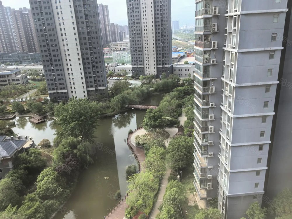 帝豪水榭花都 4开间朝南 阳台三面采光 视野棒 房主诚意出售