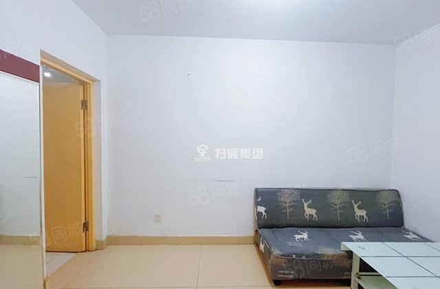 望岳嘉苑两室的房子，        ，颐中外国语，新一中附近