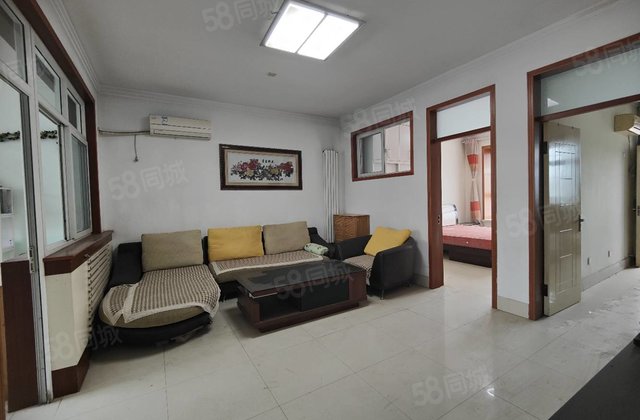 电大西邻 电大家属院 三室带车库 诚心出售