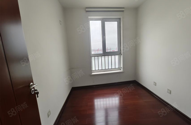 湾海一号3室2厅135㎡98万二手房图片