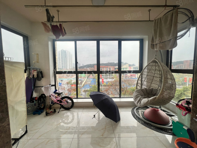 宜阳小区3室2厅2卫126㎡南北145万