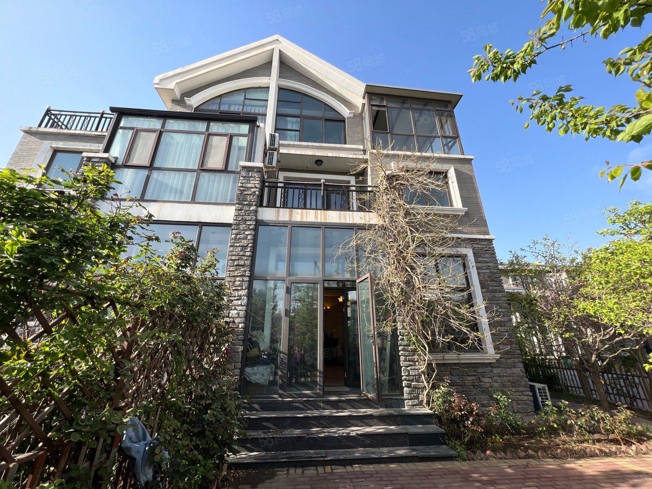 【10图】大厂纯别墅区 双拼别墅 3层精装 190平大花园,挪威森林-廊坊