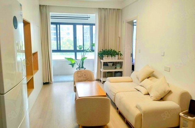 龙湖天第2室2厅75㎡110万二手房图片