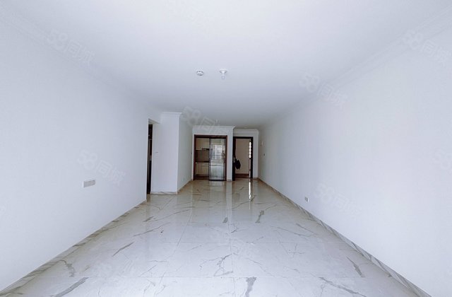 开发区！国岳府 新房未住 南北通透四室 户型方正 房东急售