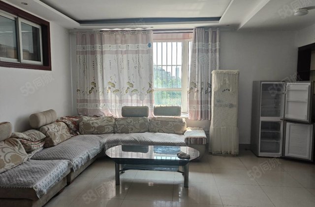 步梯三楼 送大车库 免大税 送储藏室星光水晶城