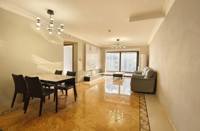 碧桂园翡丽湾 小三房 次新小区 装修好 中间好楼层 南北通透