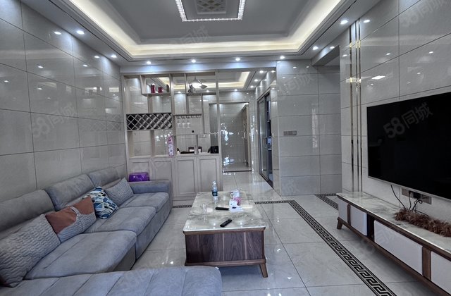 橘洲一号3室2厅124㎡63万二手房图片