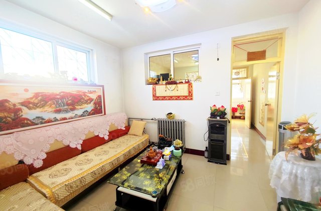 温馨两居室步梯好楼层南北通透   即住看房方便 停车方便