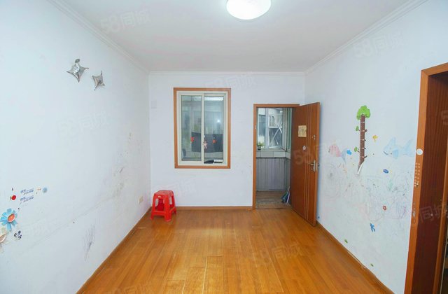 天王巷小区3室1厅96.64㎡150万二手房图片