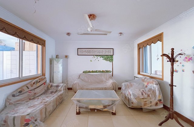 东昌中学，兴华路  ，精装三室，房东急售，看房方便，