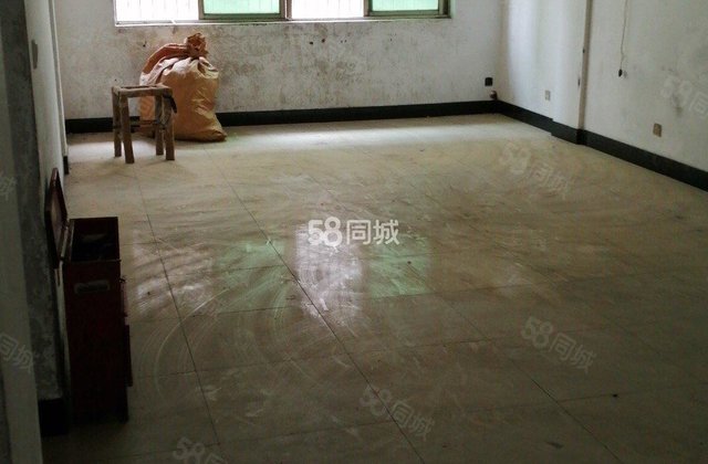 裕丰广场3区5室1厅172㎡45万二手房图片