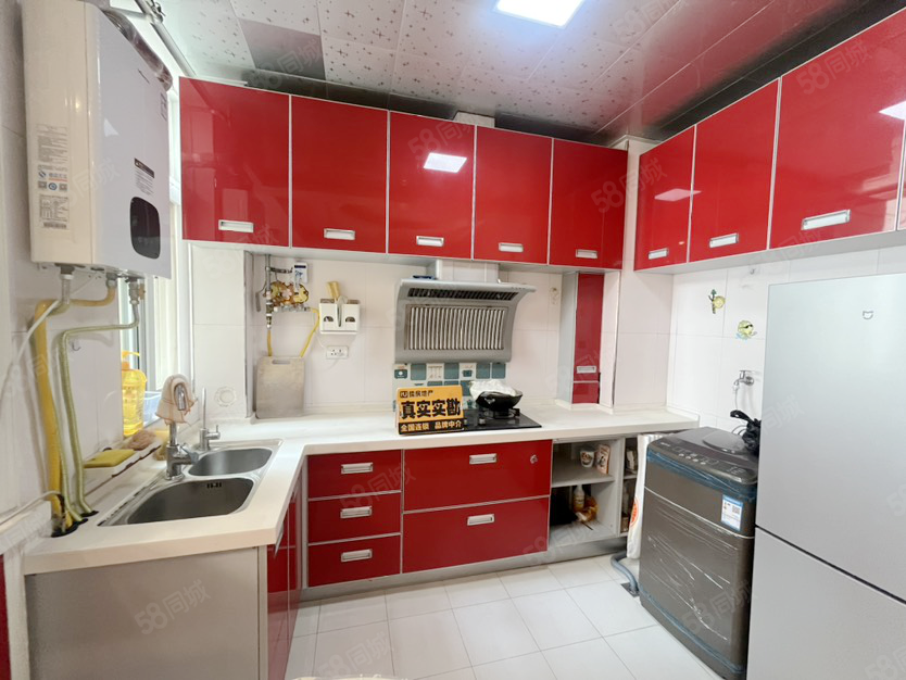 宏发明珠2室2厅1卫80㎡南北39.8万