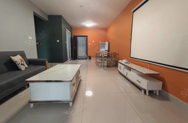 房东急售 香江万达 精装修 送车位 储藏室 诚心出 保证真实