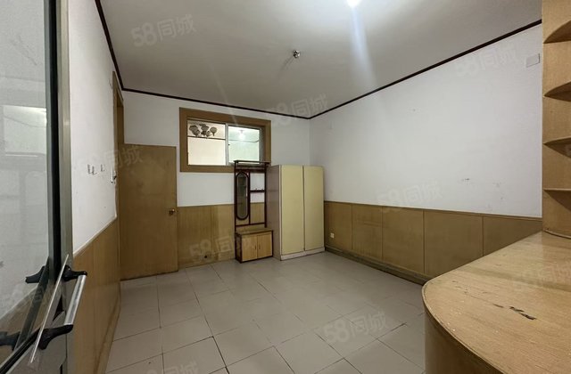东昌中学  兴华路   聊建家属院 多层二楼 三居送储