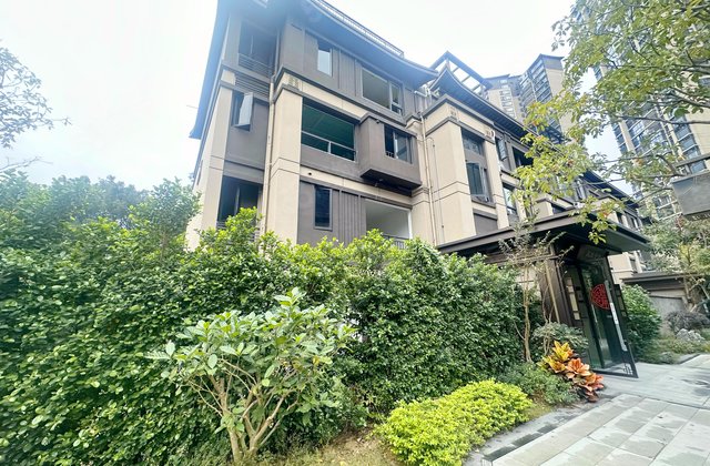 建发融创和玺4室2厅143㎡203万二手房图片