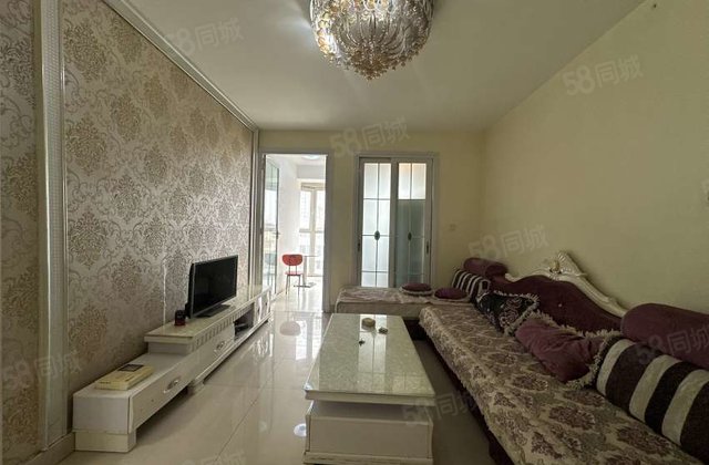 育新街正泓新天地电梯中间楼层 免大税 储藏室