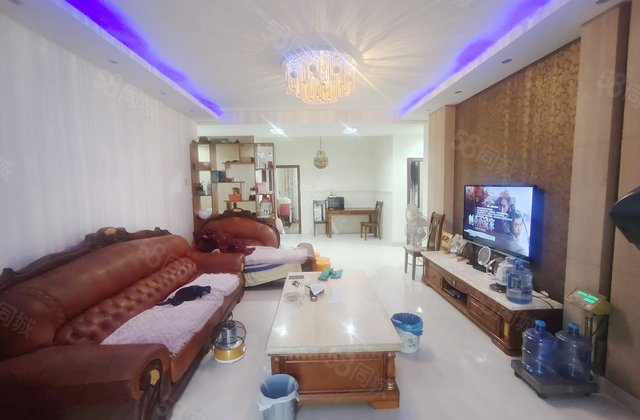 兵战小区3室2厅108.21㎡36万二手房图片