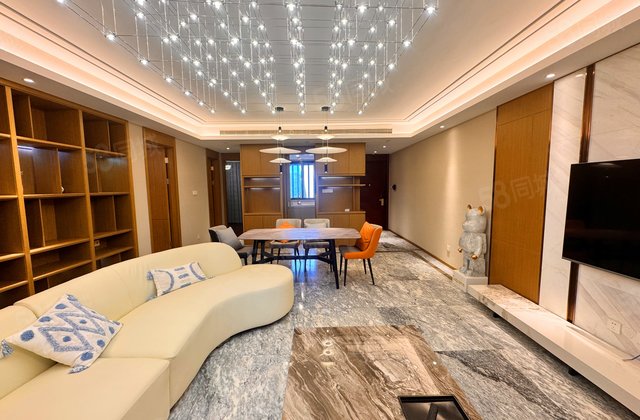 芯汇花园3室2厅124.38㎡205万二手房图片