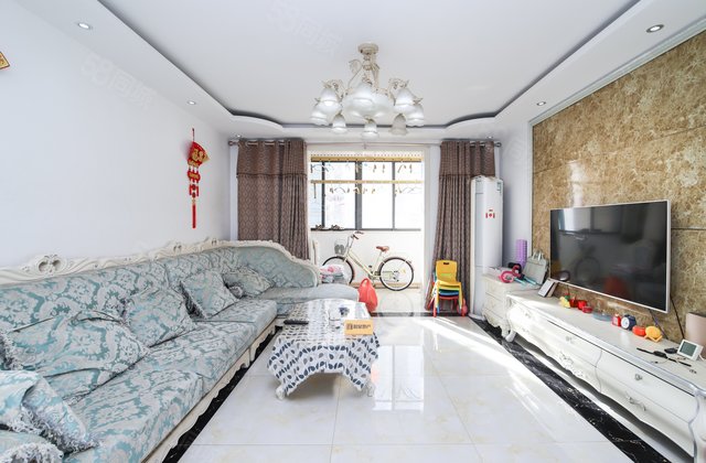 宝龙城市广场(二期)3室2厅138㎡110万二手房图片