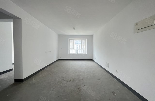 急！边户送车储！三叶草三室两厅两卫！民生凤凰城2号院新一中