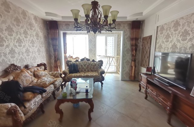 凡尔赛颐阁(凡尔赛观邸)3室2厅127㎡88万二手房图片