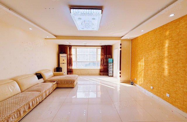 湖边城市主人电梯洋房！南北通透！双阳台！带车位储藏室！