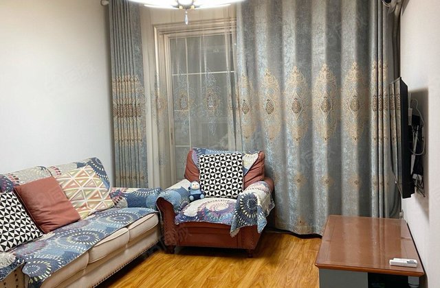 星光中央丽都送14平储藏室一线家具电器精装修拎包即住房东直卖