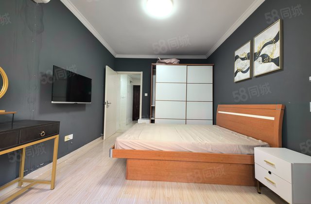 梅园三街坊1室1厅31.29㎡290万二手房图片