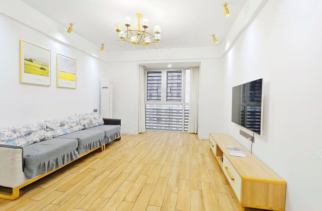 八方小区(B区)3室2厅126.68㎡309万二手房图片