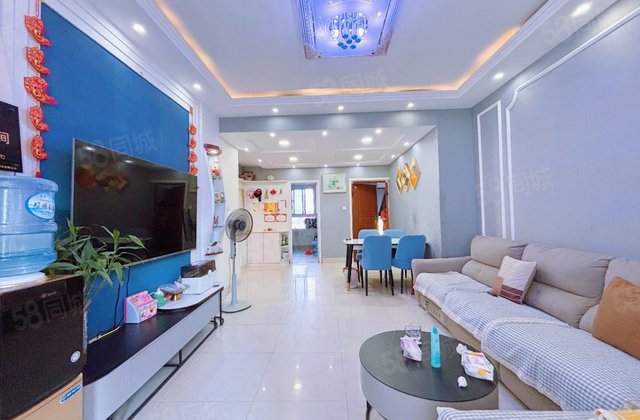 房东急售，急售 一口价 新城邦精装修电梯房钥匙随时看房 双卫