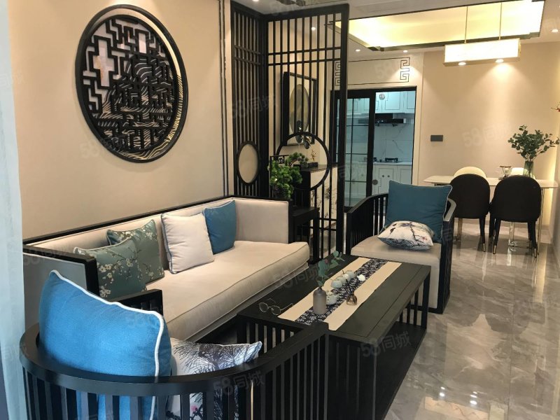 璧山首开盘 云巴莲花湖 近高铁站 小区自带湖泊 超大中庭,恒大御澜庭