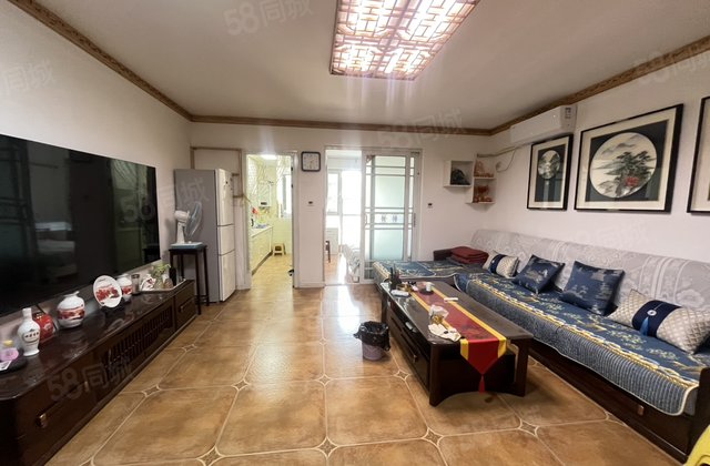 金鑫班芙春天A区1室1厅62㎡39.8万二手房图片