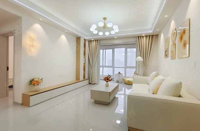 阳光花园(卧龙)3室2厅127.96㎡67万二手房图片