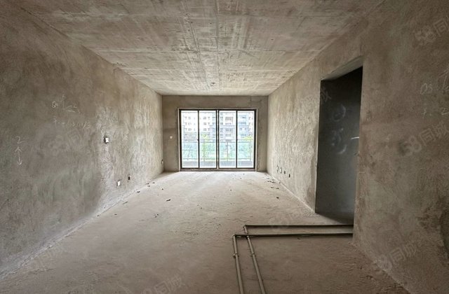 永昌沁园3室2厅118㎡46万二手房图片