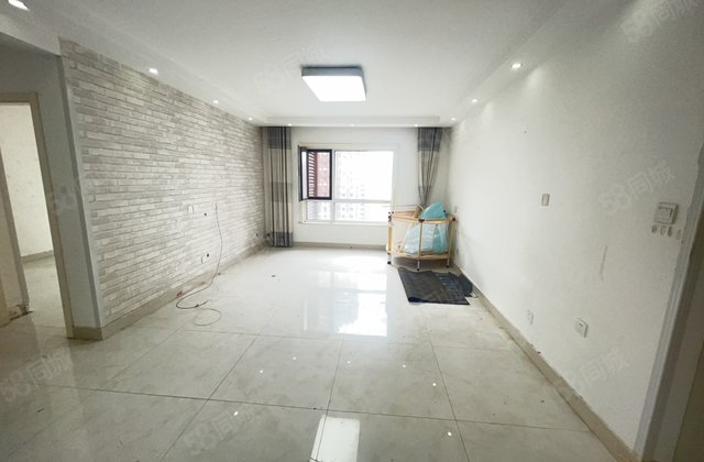 双卫 送储 小区中心 靠百合新城 阿尔卡迪亚 欧景丽都可按揭