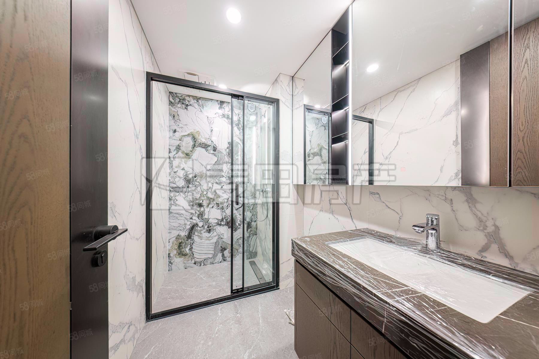 都闕臺(tái)(一區(qū))3室1廳2衛(wèi)124.15㎡南北2200萬