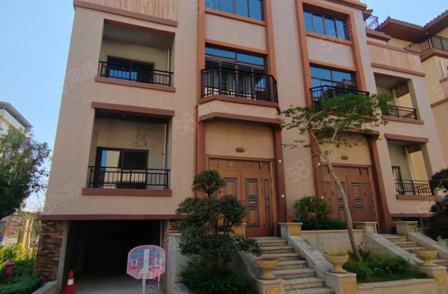 定罗湖山庄6室4厅257.6㎡190万二手房图片