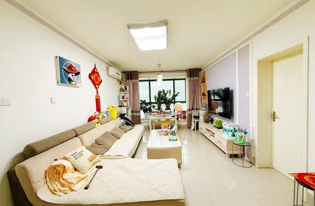 55万单价6000多文轩外国语，凤凰新城别墅区，两室免大税