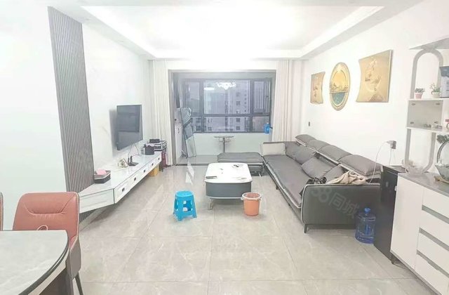 裕昌莲湖新城北区(9-38号楼) 3房 周边配套完善