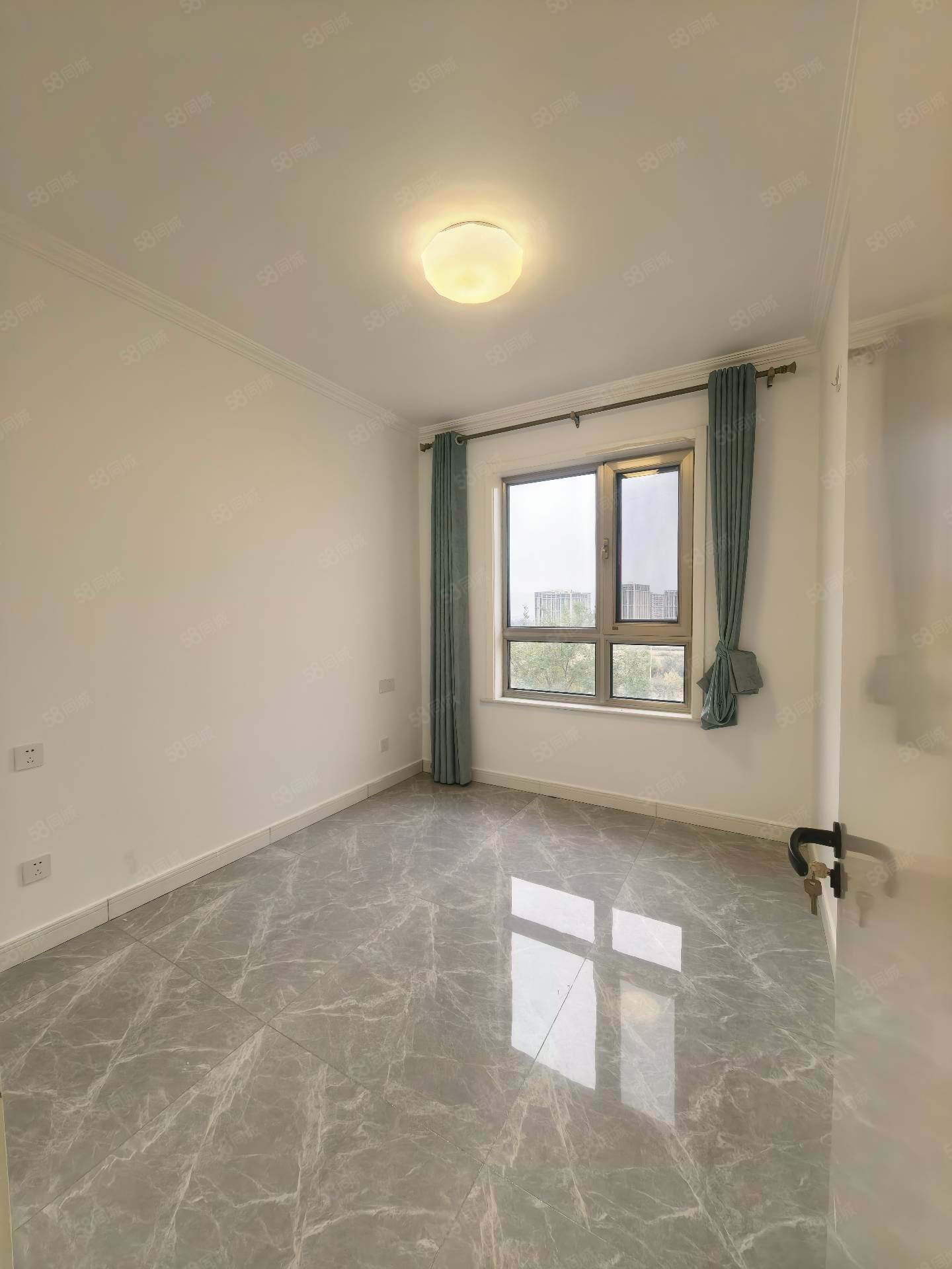 八達(dá)嶺孔雀城棲山會(huì)2室2廳1衛(wèi)89㎡南北52萬(wàn)