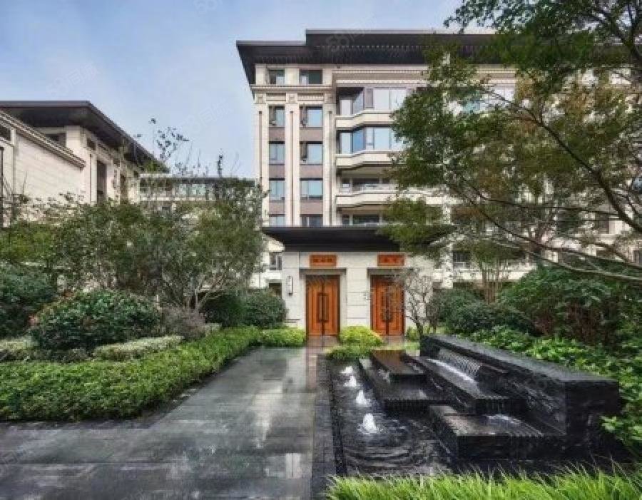 捡漏赔钱出售正弘瓴中间位置边户大平层送车位