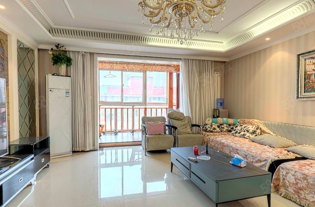 东郡府苑西苑4室2厅173.95㎡92万二手房图片