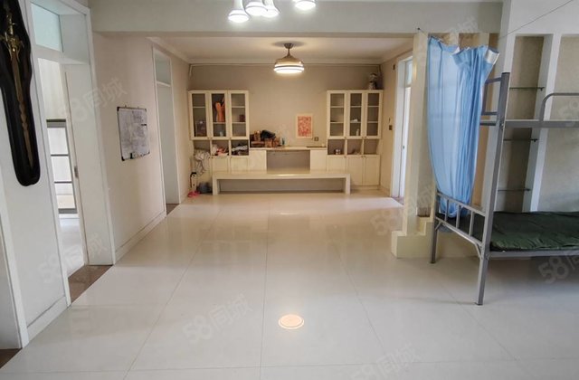 育新苑130平大落地窗 3室朝阳 金鼎 育新街 停车方便