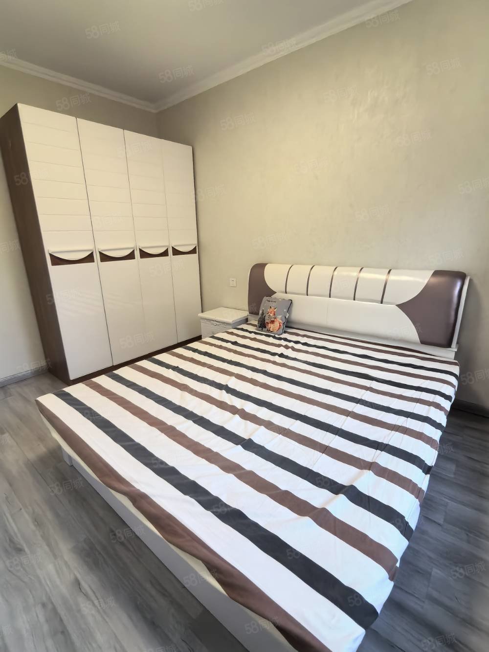 易航华府2室2厅1卫94㎡南北58.8万