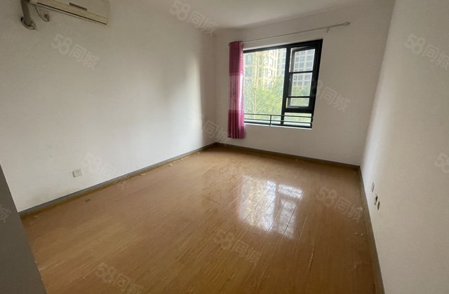 赠车储！免大税！小高层！百合新城！一梯两户！东昌东校！开发区