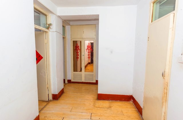 三桥街西社区3室1厅81.86㎡52万二手房图片